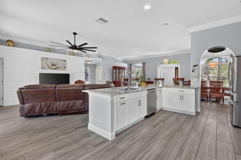 Villa ou maison à vendre à Port St. Lucie, Floride: 4 chambres, 137.5 m2 № 2413211 - photo 20