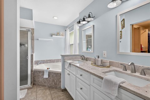 Villa ou maison à vendre à Port St. Lucie, Floride: 4 chambres, 137.5 m2 № 2413211 - photo 26