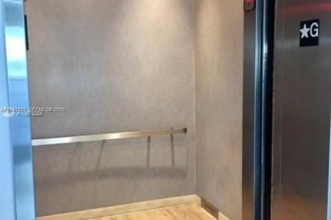 Apartment in Miami, Florida 1 bedroom, 65.5 sq.m. № 1999106 - photo 21