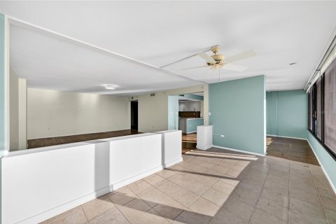 Снять в аренду кондоминиум в Сарасота, Флорида 5 комнат, 147.16м2, № 2215548 - фото 28
