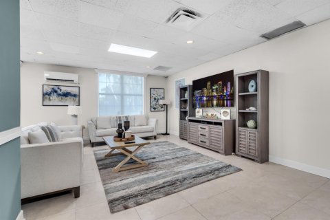 Condo in Boca Raton, Florida, 1 bedroom № 2260387 - photo 15