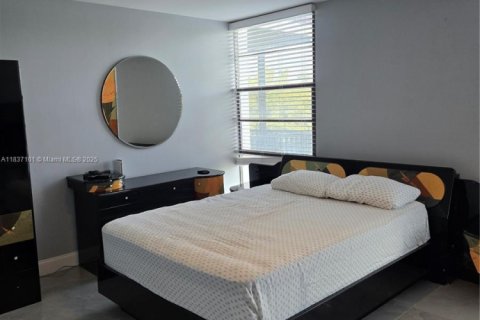 Copropriété à louer à Aventura, Floride: 2 chambres, 100.43 m2 № 1830131 - photo 22