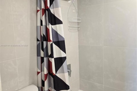 Copropriété à louer à Aventura, Floride: 2 chambres, 100.43 m2 № 1830131 - photo 29