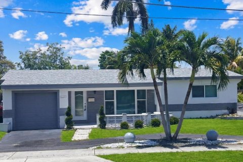 Villa ou maison à Miramar, Floride 3 chambres, 147.53 m2 № 2087545