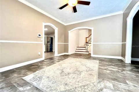 Villa ou maison à louer à Palm Harbor, Floride: 5 chambres, 296.92 m2 № 1717171 - photo 16