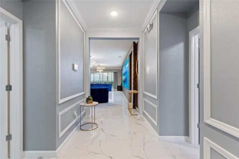 Casa en venta en Kissimmee, Florida, 15 dormitorios, 580.55 m2 № 1877219 - foto 18