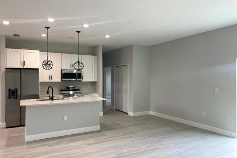 Villa ou maison à vendre à Port Charlotte, Floride: 4 chambres, 143.72 m2 № 1677846 - photo 11