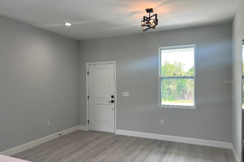 Villa ou maison à vendre à Port Charlotte, Floride: 4 chambres, 143.72 m2 № 1677846 - photo 7
