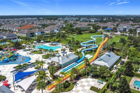 Casa en venta en Kissimmee, Florida, 8 dormitorios, 315.96 m2 № 1909499 - foto 23