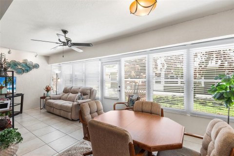 Villa ou maison à vendre à Haines City, Floride: 2 chambres, 149.39 m2 № 2139011 - photo 20