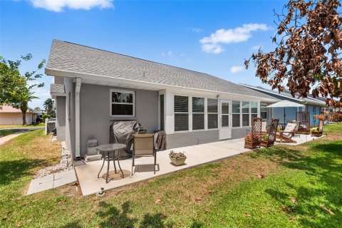 Villa ou maison à vendre à Haines City, Floride: 2 chambres, 149.39 m2 № 2139011 - photo 19