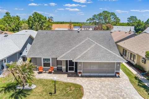 Casa en Haines City, Florida 2 dormitorios, 149.39 m2 № 2139011