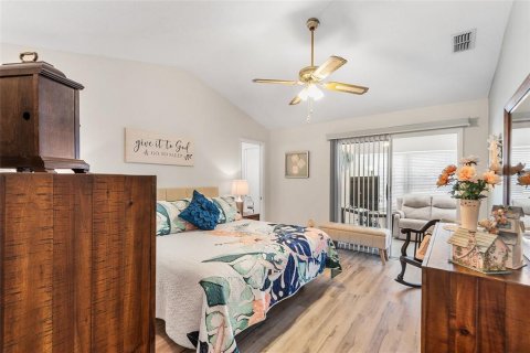 Villa ou maison à vendre à Haines City, Floride: 2 chambres, 149.39 m2 № 2139011 - photo 23