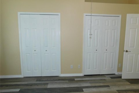 Townhouse in Oldsmar, Florida 2 bedrooms, 103.12 sq.m. № 2358562 - photo 16