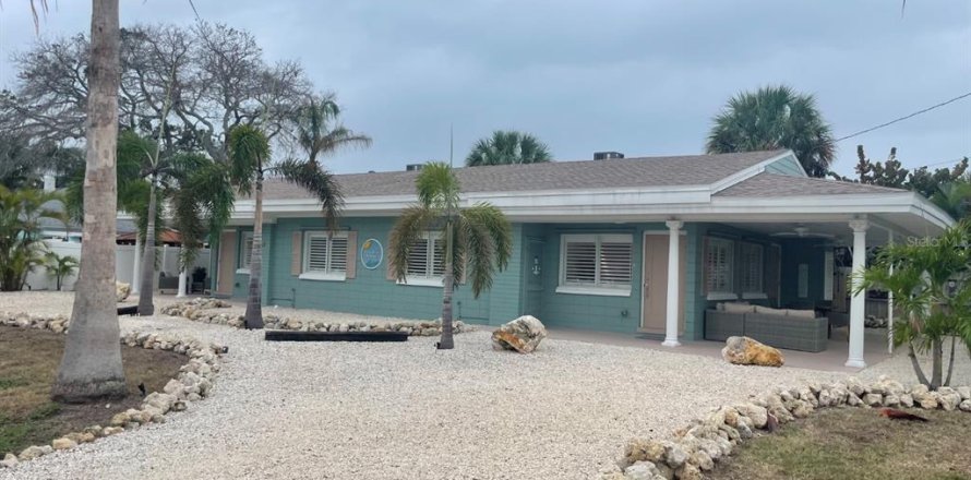 Apartment in Indian Rocks Beach, Florida 2 bedrooms, 69.49 sq.m. № 1653507