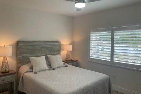 Apartment in Indian Rocks Beach, Florida 2 bedrooms, 69.49 sq.m. № 1653507 - photo 11