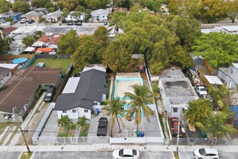 Купить виллу или дом в Майами, Флорида 2 спальни, 95.32м2, № 2051844 - фото 20