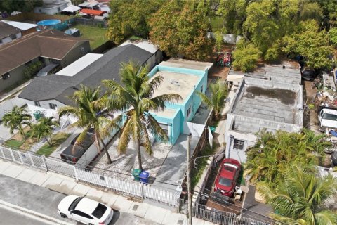 Купить виллу или дом в Майами, Флорида 2 спальни, 95.32м2, № 2051844 - фото 19