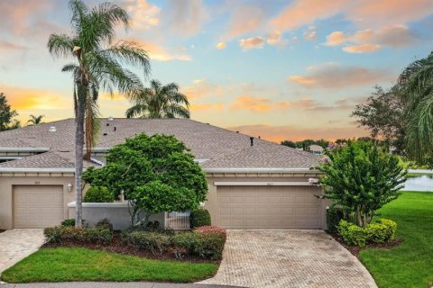 Condo in Sun City Center, Florida, 3 bedrooms  № 2309074 - photo 4