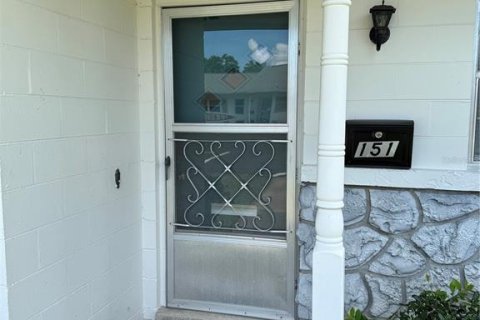 Copropriété à vendre à DeLand, Floride: 2 chambres, 90.95 m2 № 1876339 - photo 2