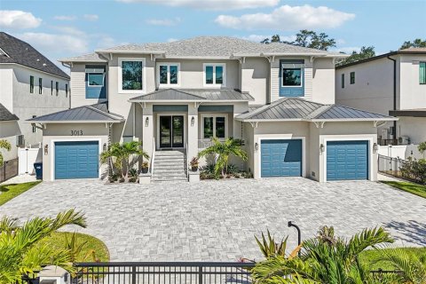 Casa en Tampa, Florida 5 dormitorios, 542.64 m2 № 2132016
