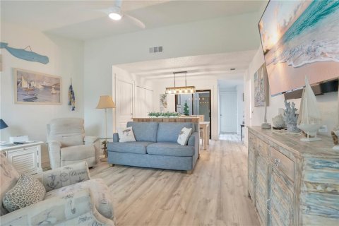 Copropriété à vendre à New Smyrna Beach, Floride: 2 chambres, 104.24 m2 № 2093287 - photo 17