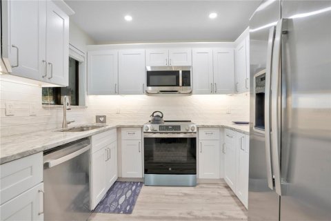 Copropriété à vendre à New Smyrna Beach, Floride: 2 chambres, 104.24 m2 № 2093287 - photo 4