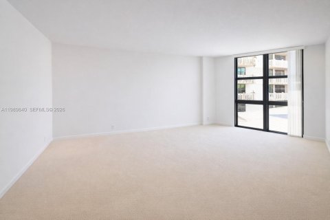 Condominio en venta en Key Biscayne, Florida, 3 dormitorios, 165.55 m2 № 2052104 - foto 7