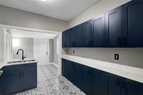 Villa ou maison à vendre à Tampa, Floride: 3 chambres, 109.62 m2 № 2415234 - photo 20
