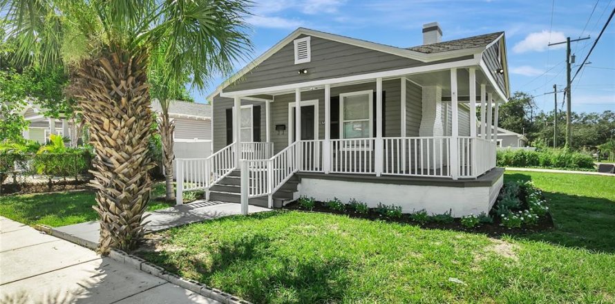Villa ou maison à Tampa, Floride 3 chambres, 109.62 m2 № 2415234