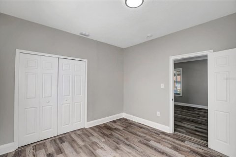 Villa ou maison à vendre à Tampa, Floride: 3 chambres, 109.62 m2 № 2415234 - photo 16