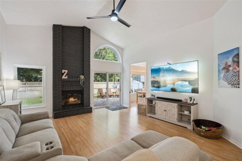 House in Winter Park, Florida 3 bedrooms, 155.43 sq.m. № 2157900 - photo 11