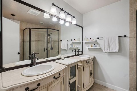 House in Winter Park, Florida 3 bedrooms, 155.43 sq.m. № 2157900 - photo 30