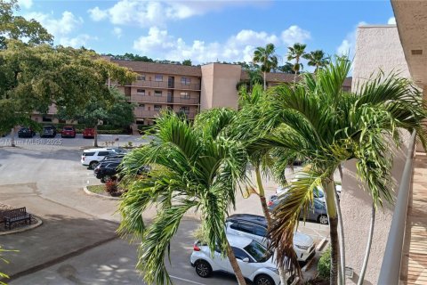 Купить кондоминиум в Санрайз, Флорида 2 спальни, 78.97м2, № 1849014 - фото 5