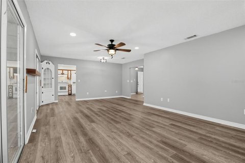 Casa en venta en Ocala, Florida, 3 dormitorios, 139.63 m2 № 2398931 - foto 7