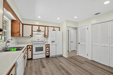 Casa en venta en Ocala, Florida, 3 dormitorios, 139.63 m2 № 2398931 - foto 10