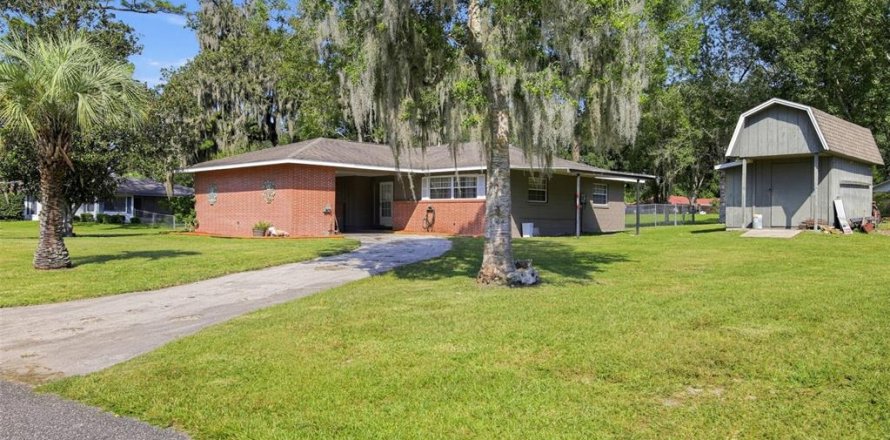 Casa en Ocala, Florida 3 dormitorios, 139.63 m2 № 2398931