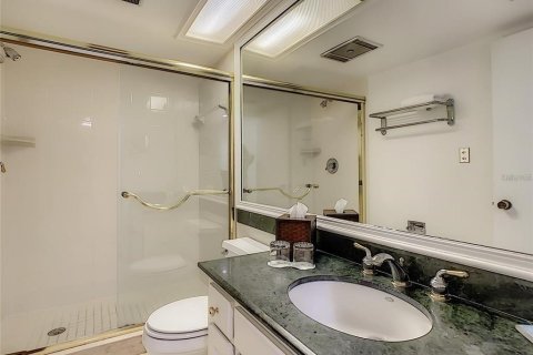 Condo in Wesley Chapel, Florida, 2 bedrooms  № 1564477 - photo 11