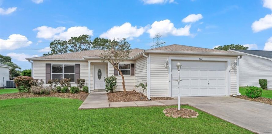 Villa ou maison à The Villages, Floride 3 chambres, 111.95 m2 № 2102081