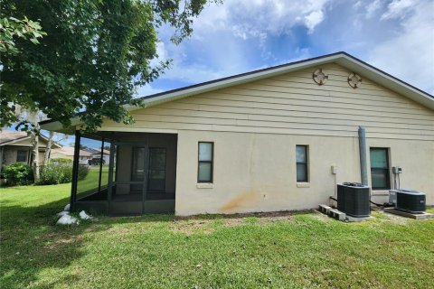 Appartement à louer à Edgewater, Floride: 2 chambres, 86.68 m2 № 2345359 - photo 5