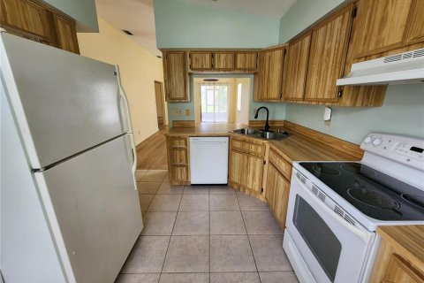Appartement à louer à Edgewater, Floride: 2 chambres, 86.68 m2 № 2345359 - photo 7