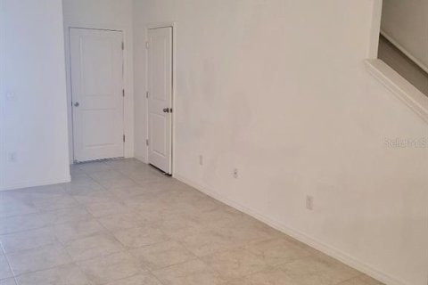 Townhouse in Holiday, Florida 3 bedrooms, 151.8 sq.m. № 2120264 - photo 6