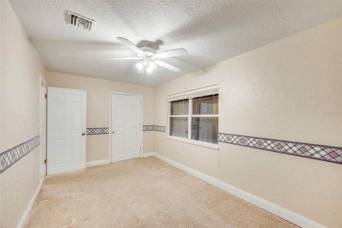 House in Merrit Island, Florida 3 bedrooms, 180.04 sq.m. № 1849812 - photo 27