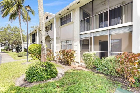 Condominio en venta en Miami, Florida, 2 dormitorios, 84.26 m2 № 2027180 - foto 23