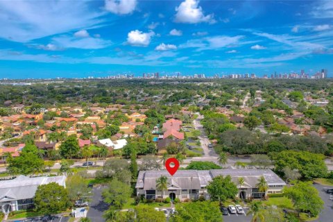 Condominio en venta en Miami, Florida, 2 dormitorios, 84.26 m2 № 2027180 - foto 20