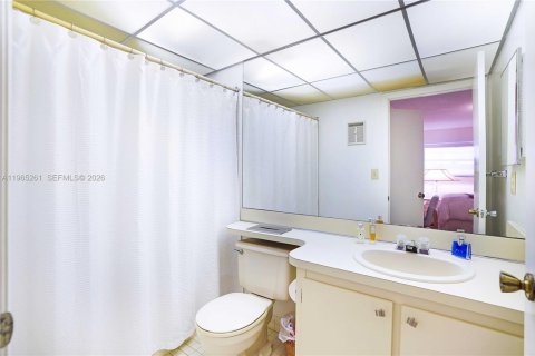 Condominio en venta en Miami, Florida, 2 dormitorios, 84.26 m2 № 2027180 - foto 15