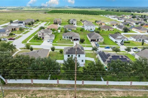 Villa ou maison à vendre à Dundee, Floride: 3 chambres, 208.29 m2 № 1901230 - photo 5