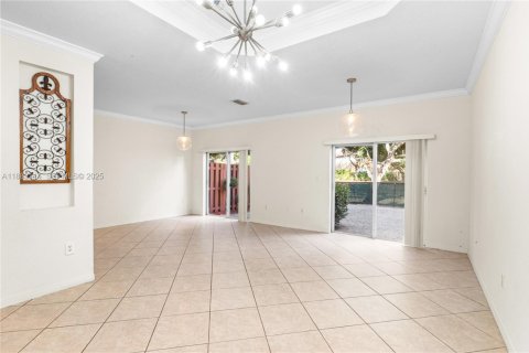 Купить таунхаус в Мирамар, Флорида 3 спальни, 148.74м2, № 1986731 - фото 6