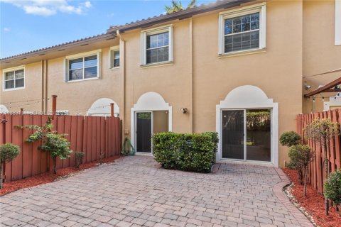 Купить таунхаус в Мирамар, Флорида 3 спальни, 148.74м2, № 1986731 - фото 8