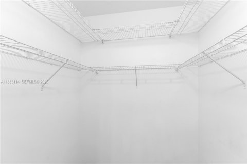 Купить таунхаус в Мирамар, Флорида 3 спальни, 148.74м2, № 1986731 - фото 15